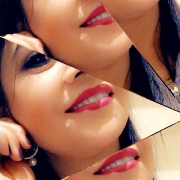 Meet your Posher, Aisha - Picture 1 of 1